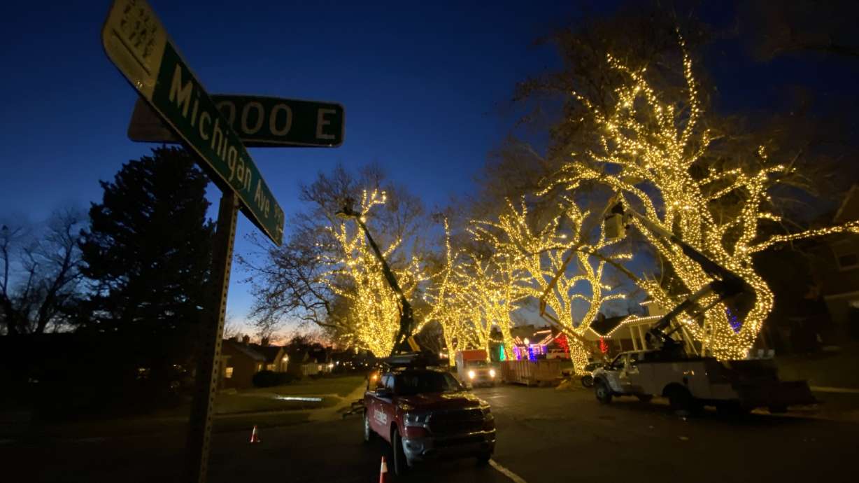 'Unite and Light' Christmas lights display drawing the attention of many people for a good cause
