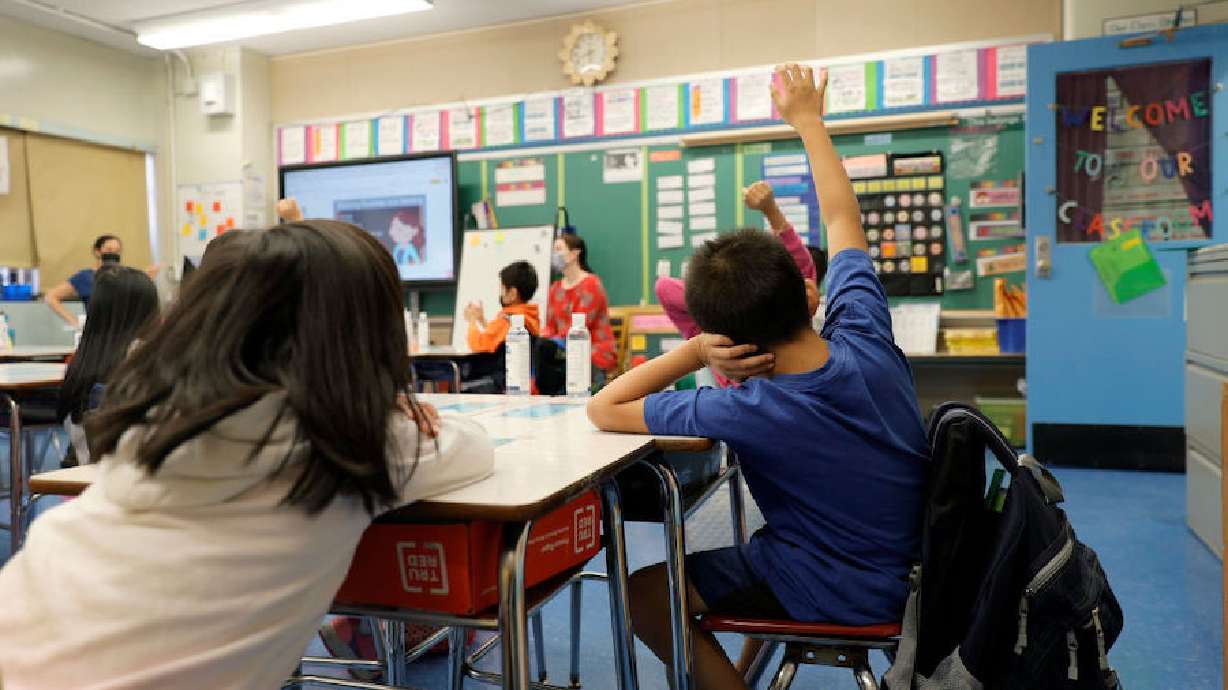 Bills target maternity leave for teachers, one requires 3 weeks of paid maternity leave