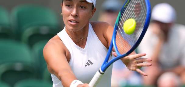 Defending champion Sinner comes back to beat Kecmanovic in 5 sets in 1st round of Wimbledon