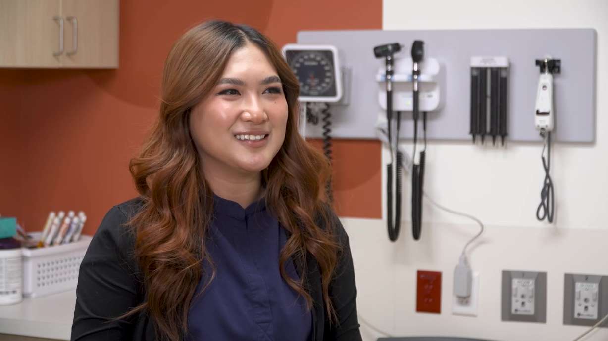 Pop Star Nurse: Ysabelle Cueva pursues both of her passions