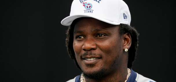 Former NFL RB Chris Johnson, known as CJ2K for his 2,000 yards for Titans in '09, reveals he has ALS