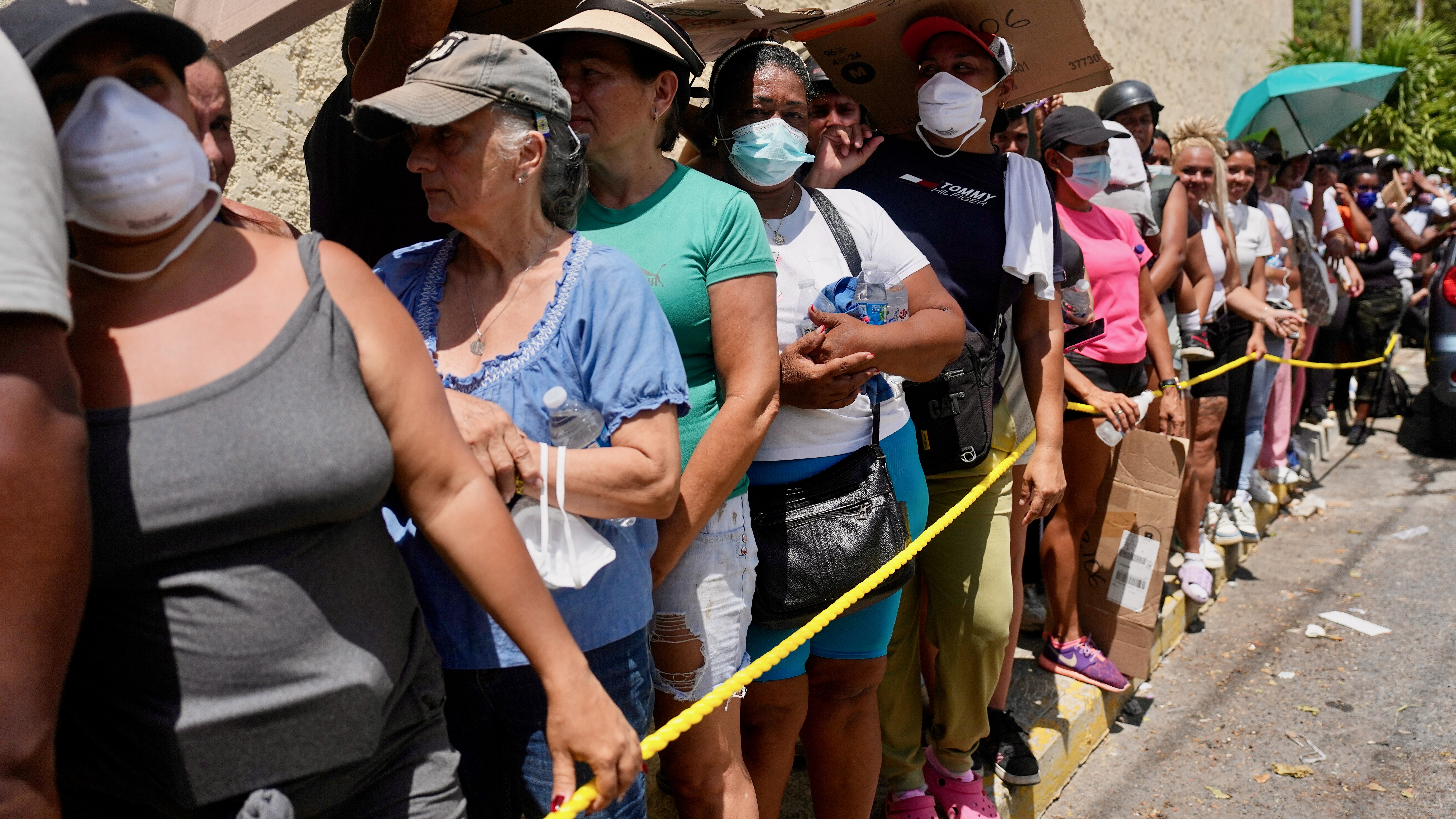 Venezuelans in Utah collect aid, press for pause on deportations after deadly quakes