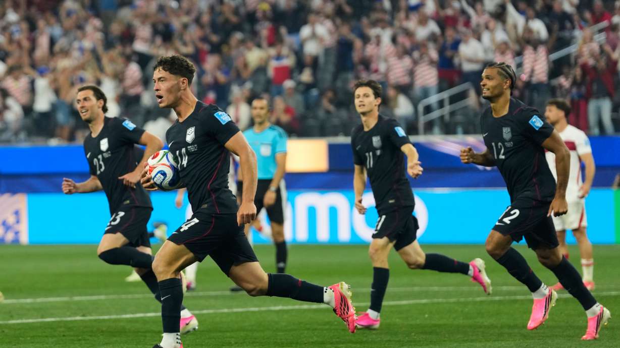 United States' Sebastian Berhalter (14) celebrates scoring his side's second goal against Turkey during the World Cup Group D soccer match in Inglewood, Calif., near Los Angeles, Thursday, June 25, 2026.