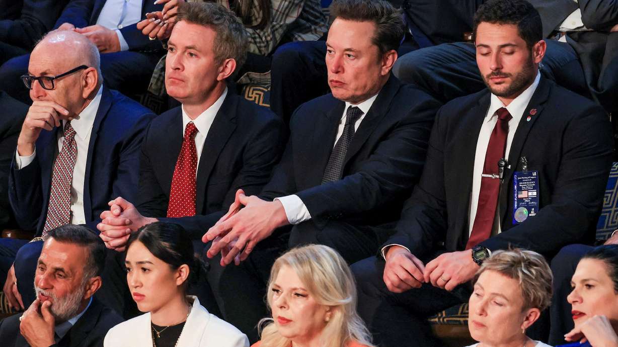 Harris funds advertising as Elon Musk cuts check to Republicans