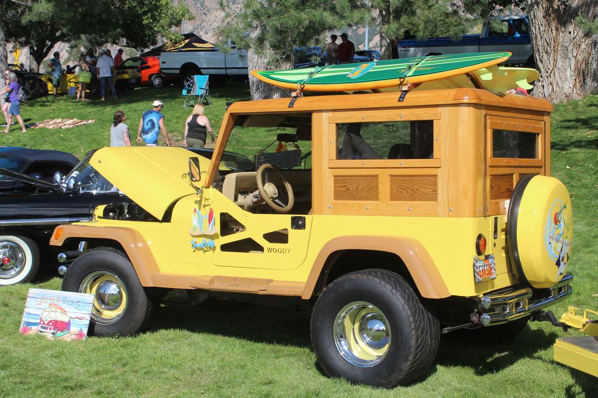 The 1989 Jeep YJ with a custom surfboard rack.
