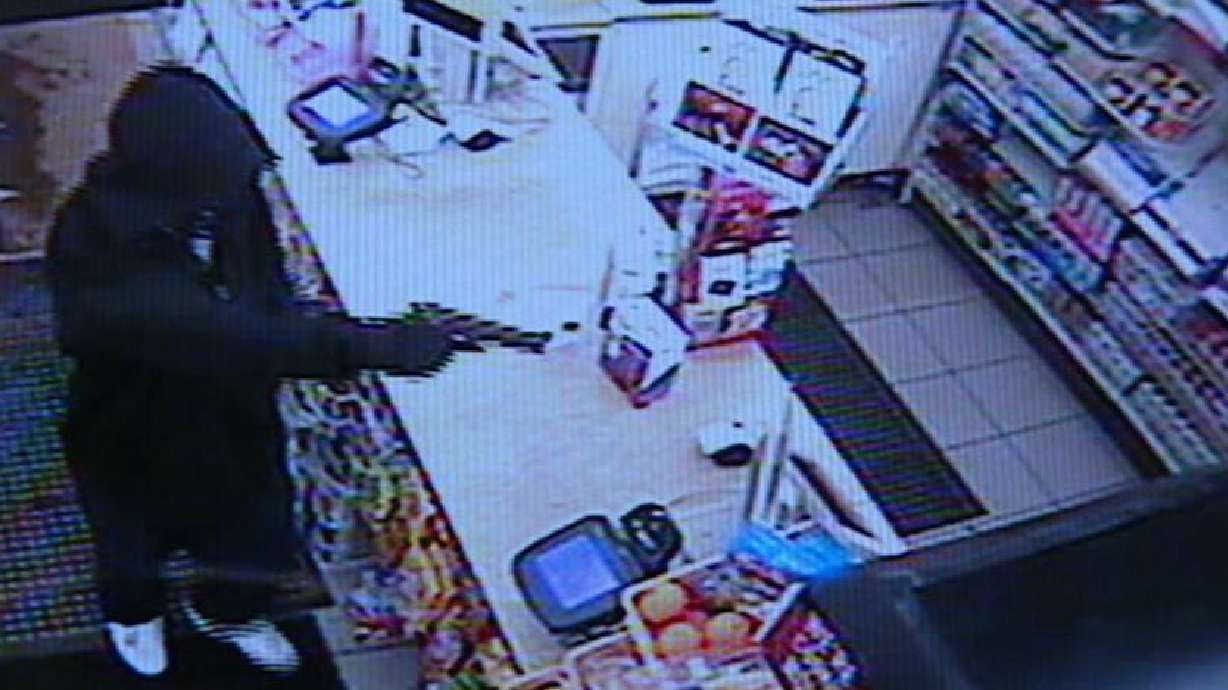 Police searching for suspects in 7-Eleven robberies