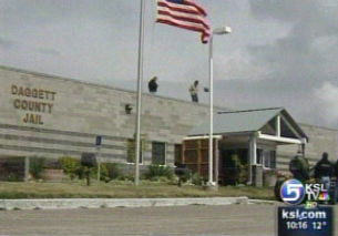 Top Stories of 2007, #7: Jail inmates escape