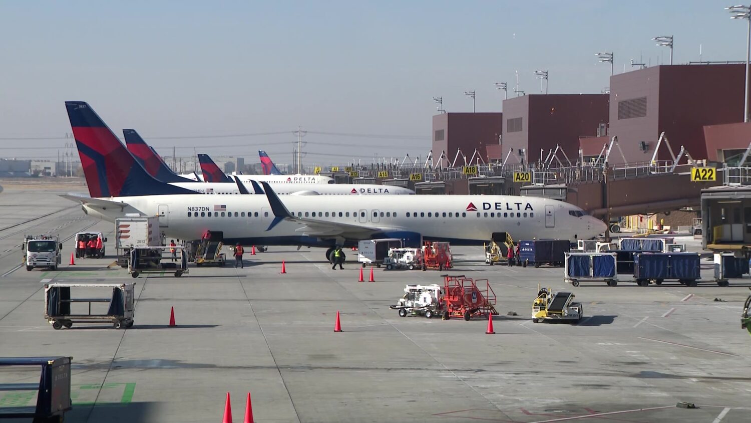 SLC Airport lands at 11th place in top 25 US airport megahubs
