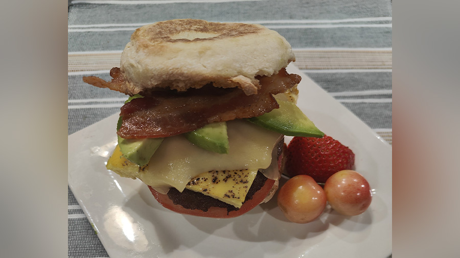 Smith's Chef Jeff Jackson's recipe for breakfast sammies for a crowd