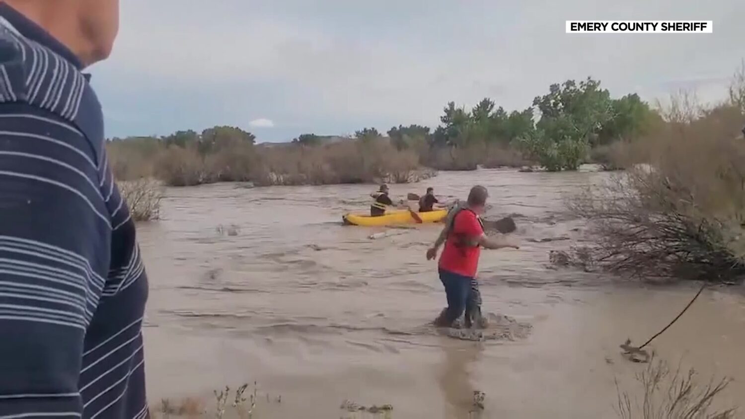 Good Samaritan risks life to save man trapped in flash flood | KSL.com