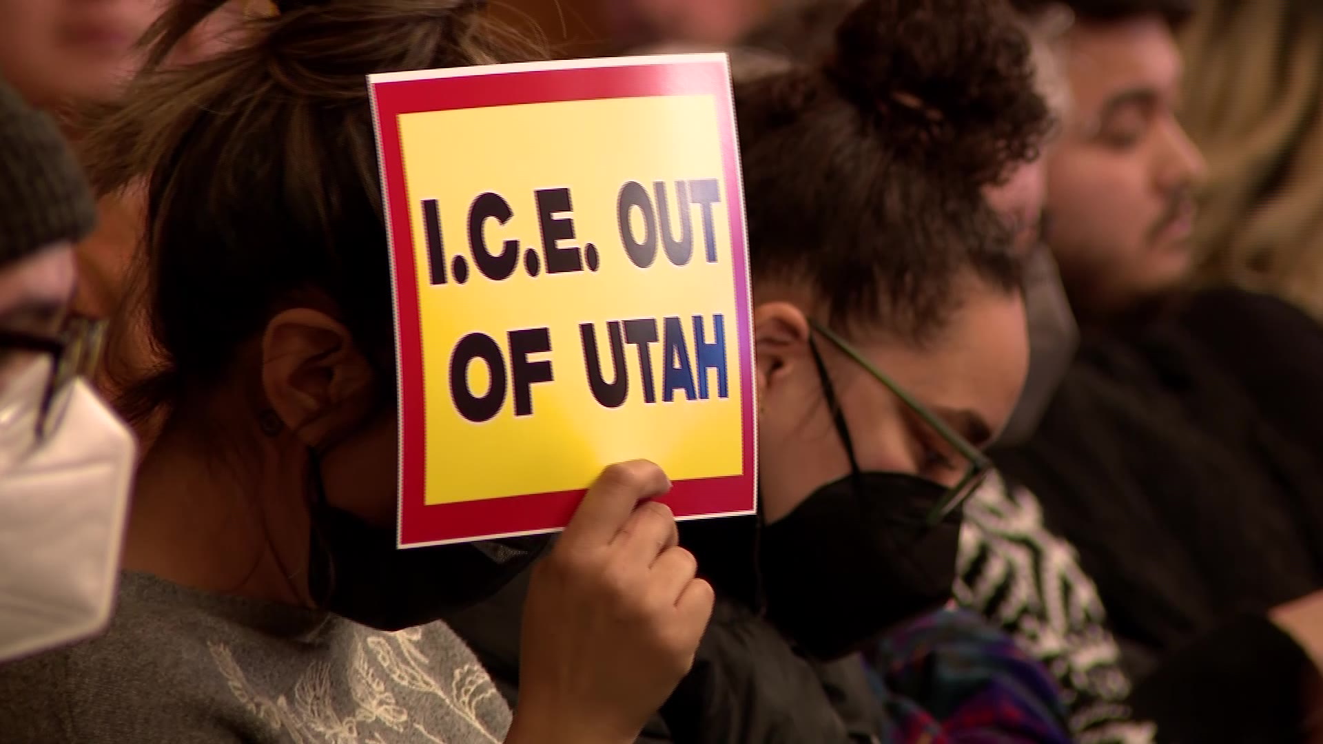 Protesters rally against ICE coming to Utah, want clarification on SLC policy