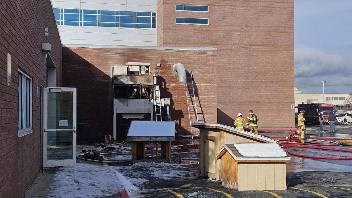 Murray High School extends remote learning to mid-March