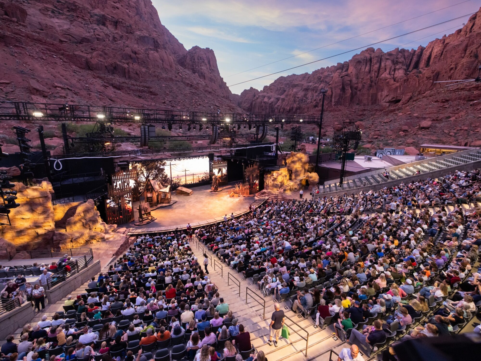 Spring concerts return to Tuacahn Amphitheatre: A season of music, laughter and unforgettable nights