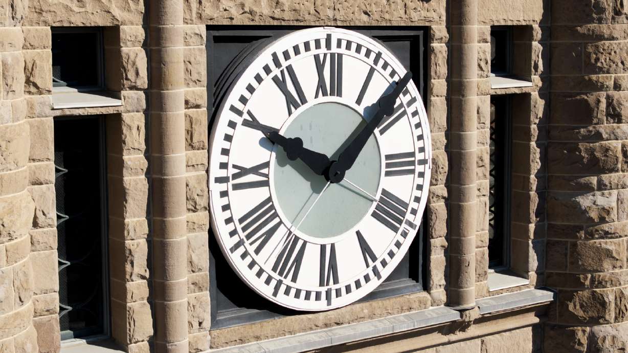 Spring forward: Utahns adjust to time change, lost hour of sleep