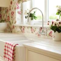 5 cheap, designer-approved spring decor ideas
