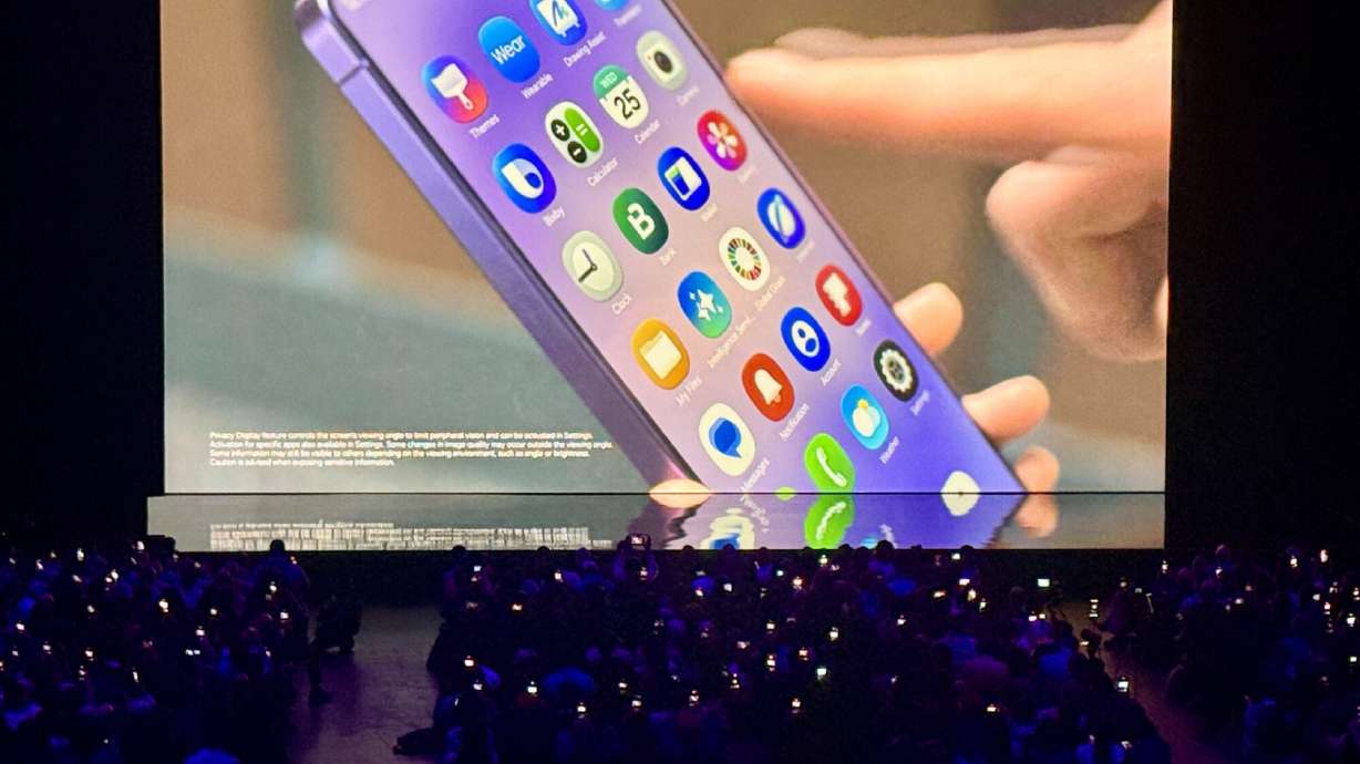 Samsung is discontinuing its texting app, tells impacted users to switch to Google Messages