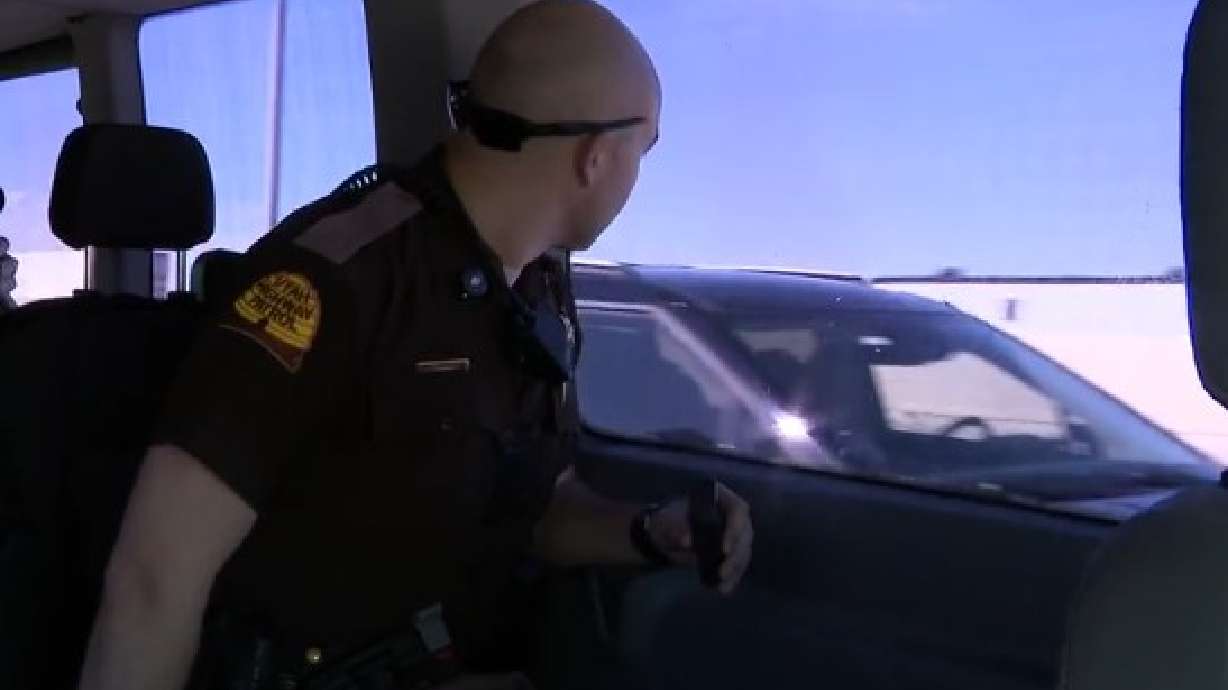 Police conduct undercover distracted driving crackdown in Salt Lake and Utah Counties