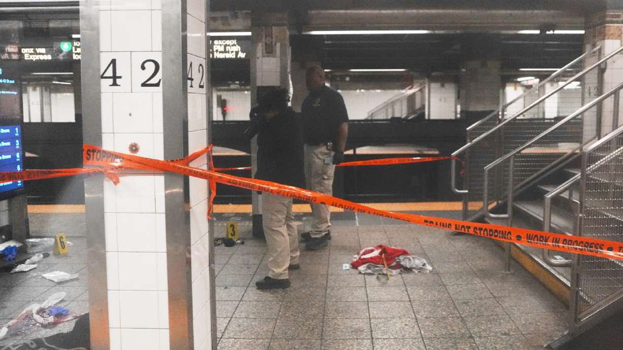 New York subway stabbings leave 3 hurt as police shoot and kill knife-wielding man, officials say
