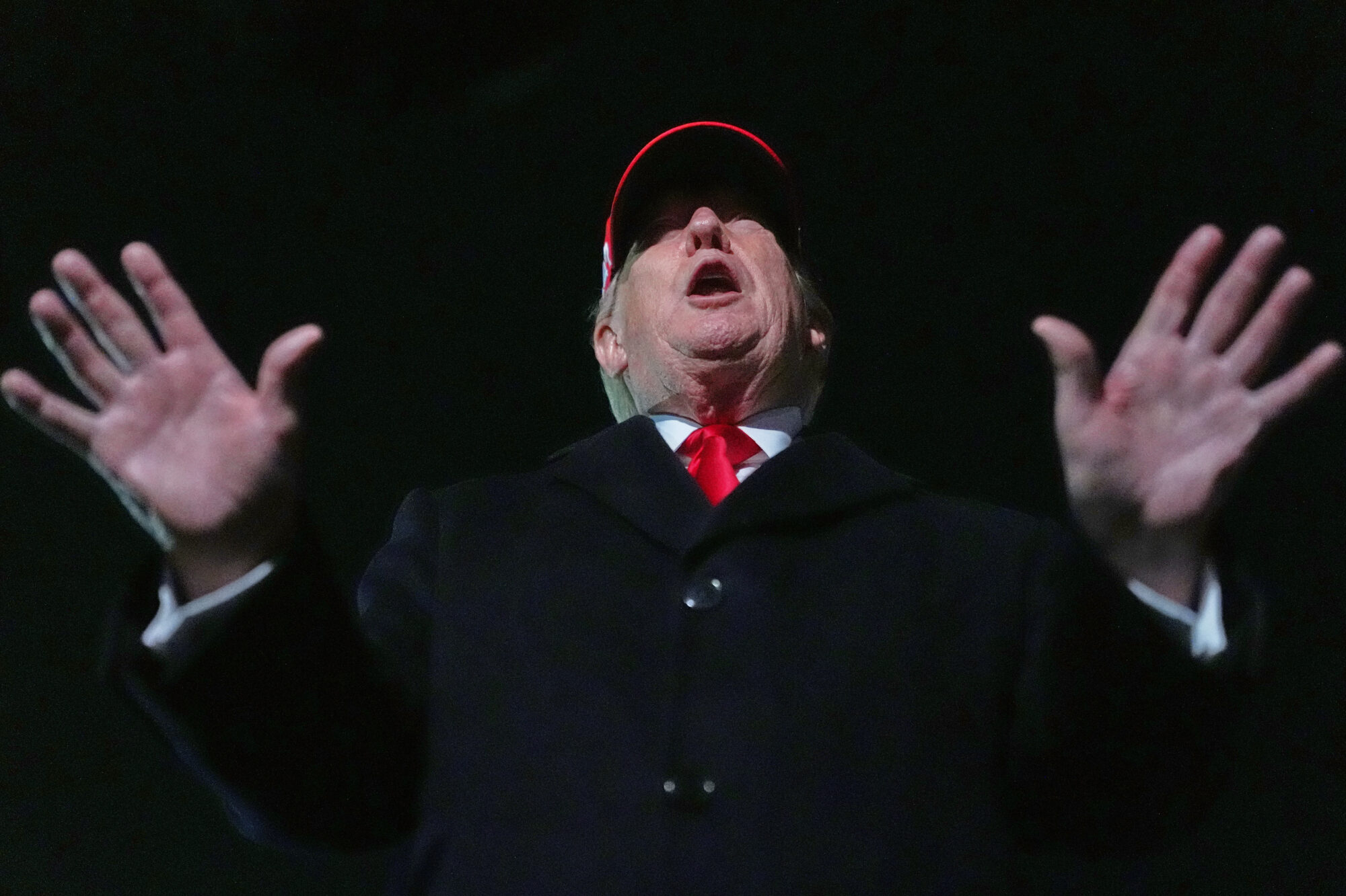 Trump says he won't apologize to Pope Leo and explains his reason for posting much-criticized meme