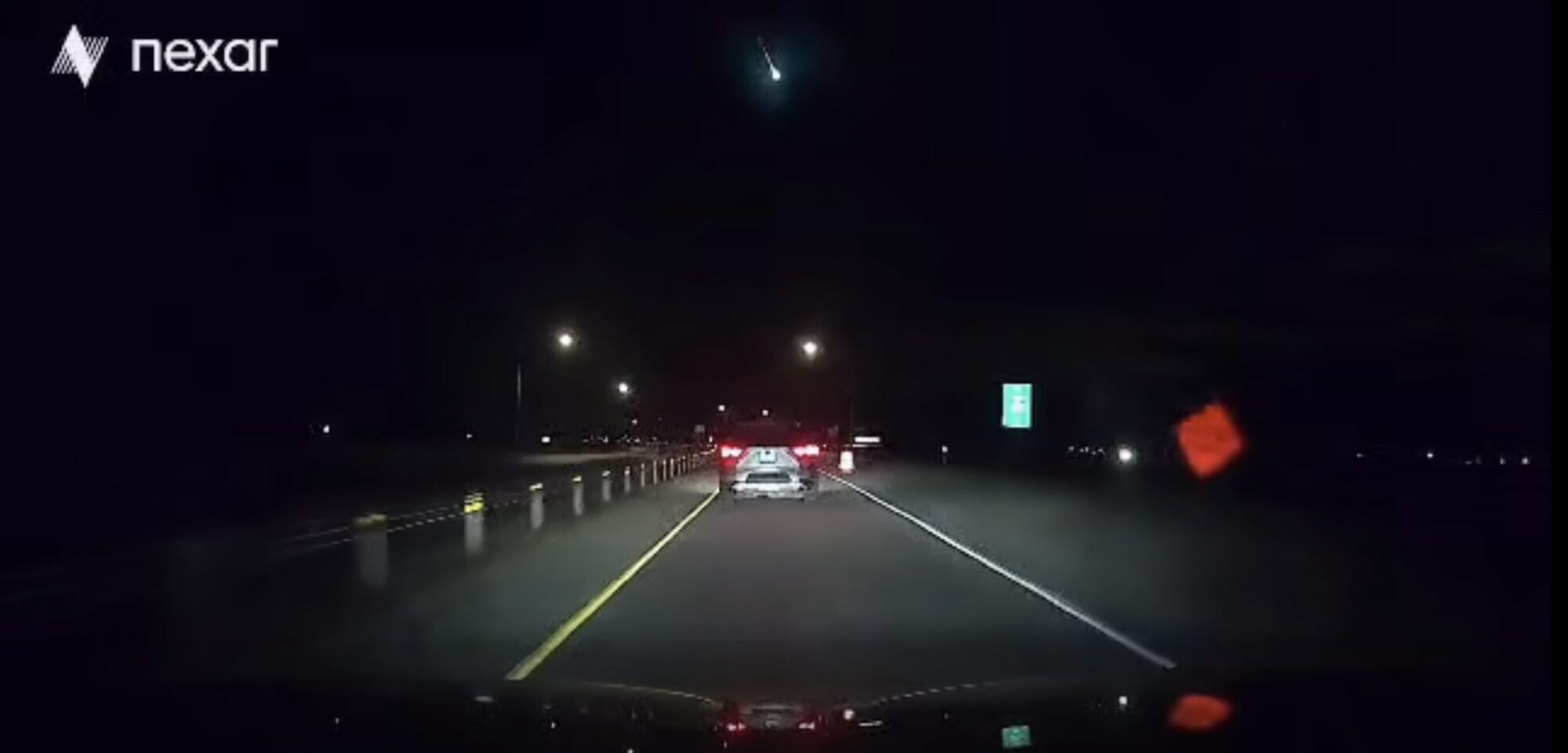 Meteor fireball lights up sky over Midvalley Highway