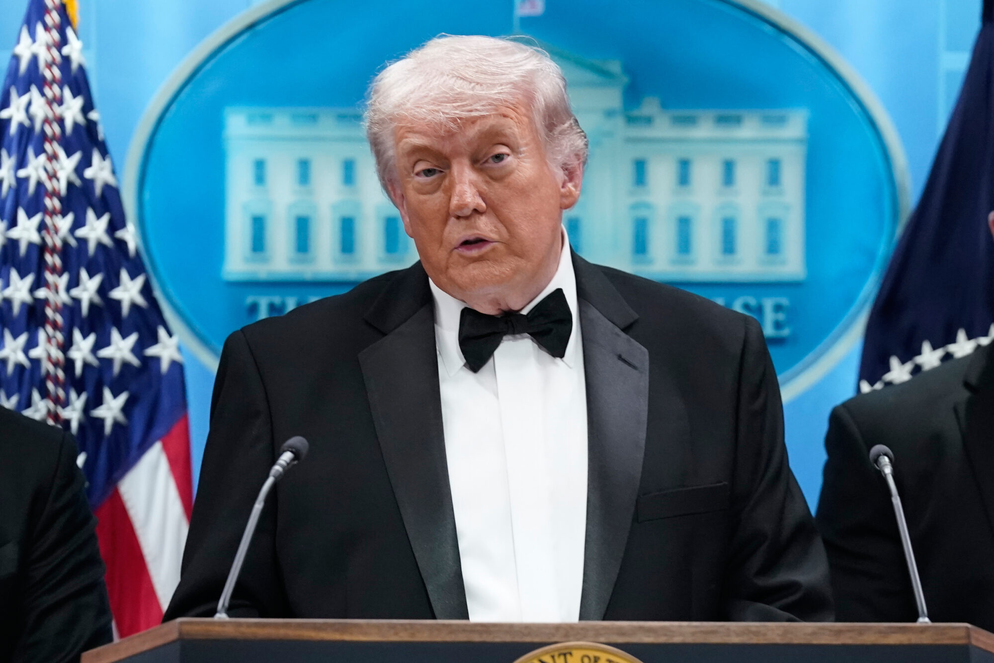 Suspect was armed with multiple weapons at White House correspondents' dinner