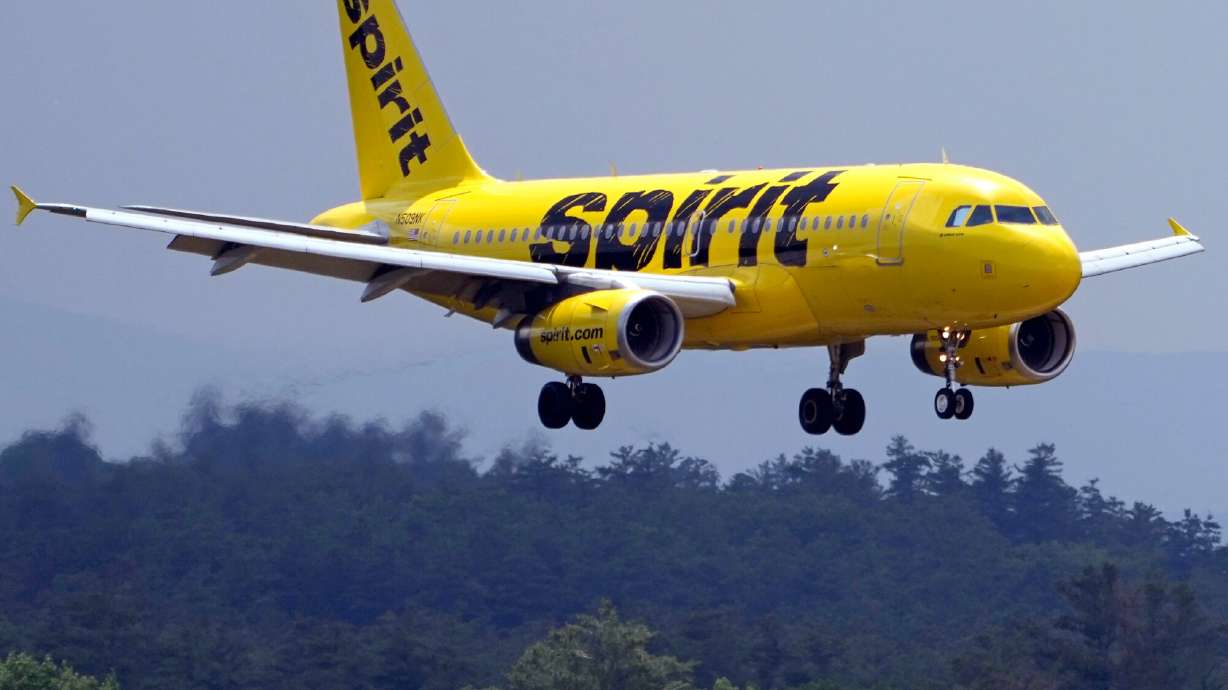 Spirit Airlines says it's going out of business after 34 years and is ending operations immediately