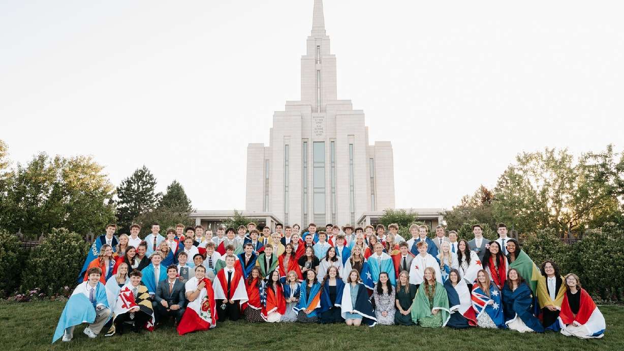 Herriman High students celebrate mission calls in flag video