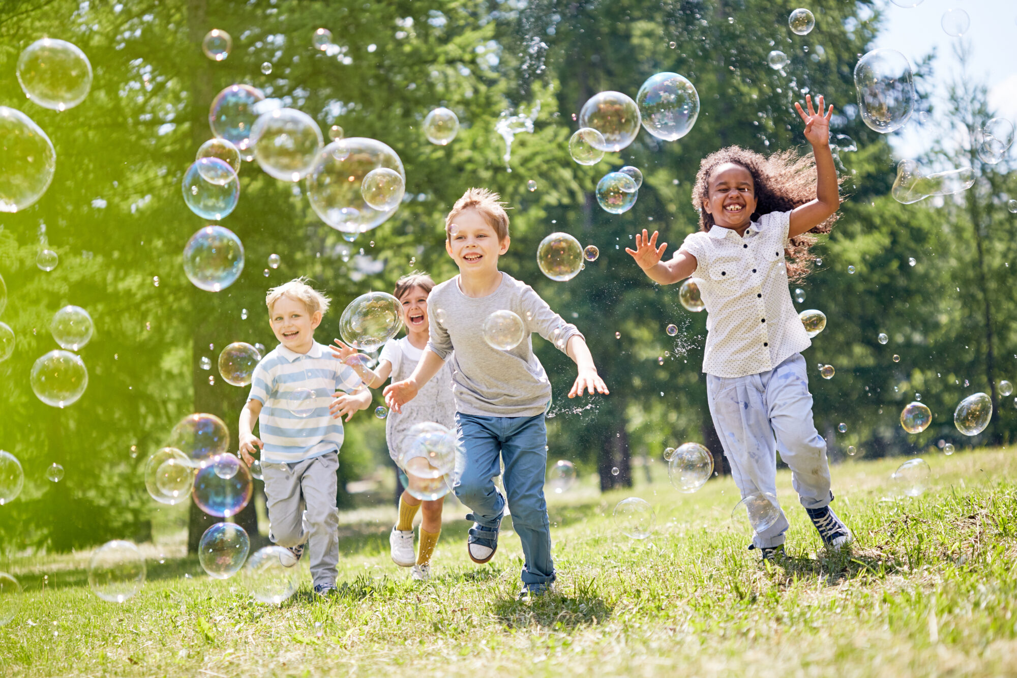 8 summer activities that will get your kids engaged in play time