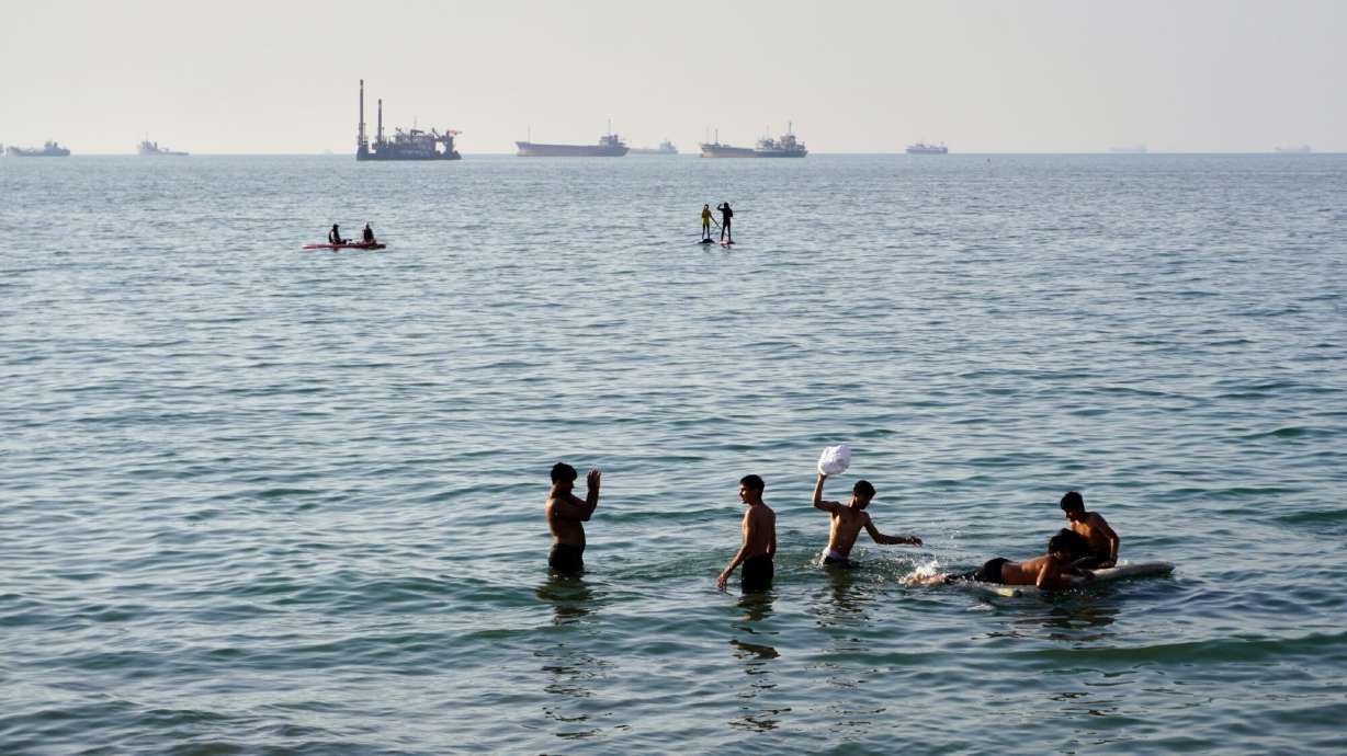 Trump to discuss Strait of Hormuz demining efforts at G7 as confidence grows for Iran war deal
