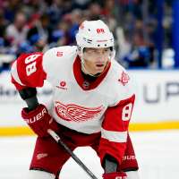 NHL free agency spills into Day 2 with Patrick Kane still available; Ovechkin returns to Capitals
