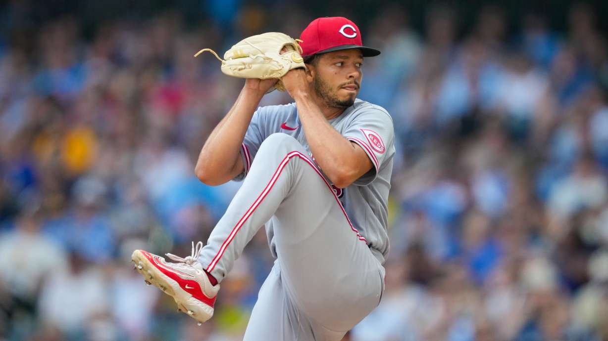 Cincinnati Reds pitcher Chase Burns throws during the first inning of a baseball game against the Milwaukee Brewers Thursday, July 2, 2026, in Milwaukee.