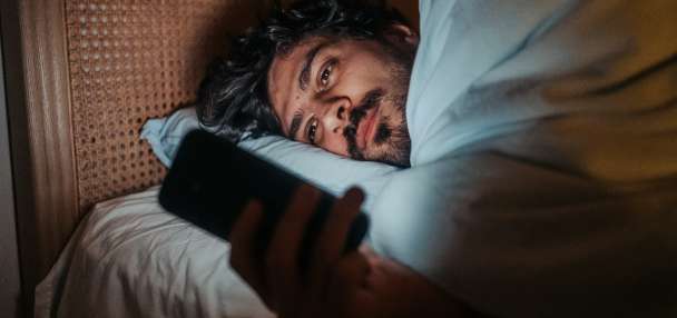 Struggling to sleep? Why heat, routine changes may be to blame — and how to improve it