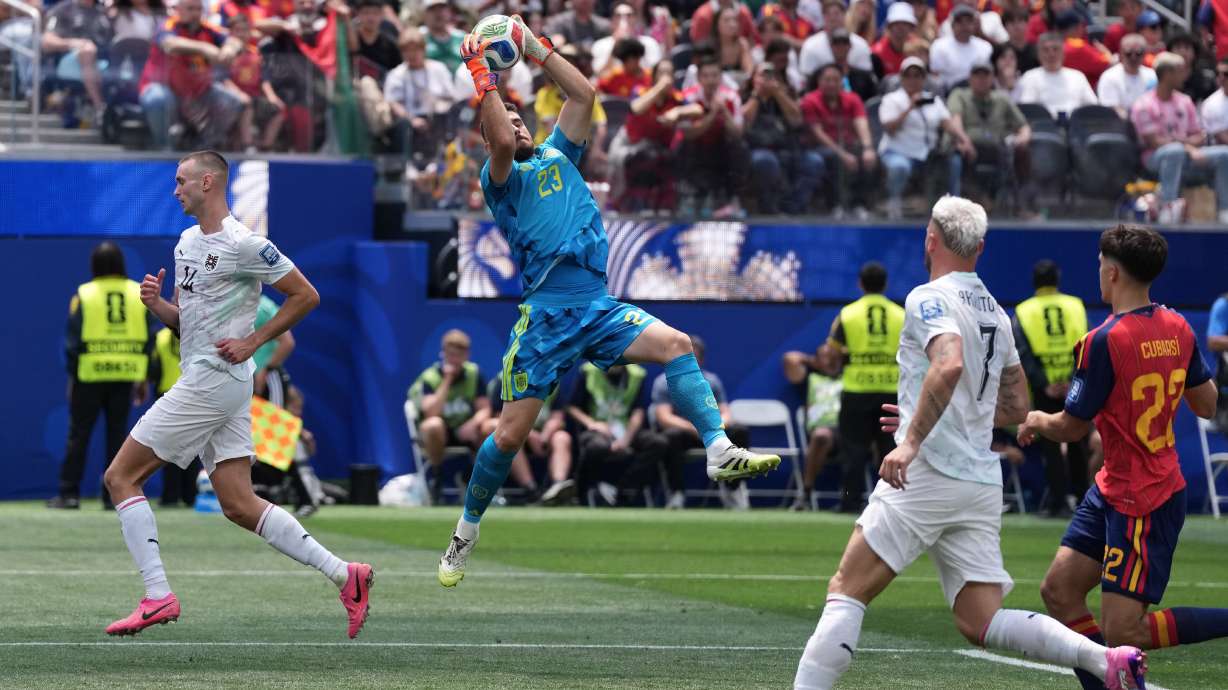 Spain goalkeeper Unai Simon (23) makes a save during the World Cup round of 32 soccer match between Spain and Austria in Inglewood, Calif., near Los Angeles, Thursday, July 2, 2026.