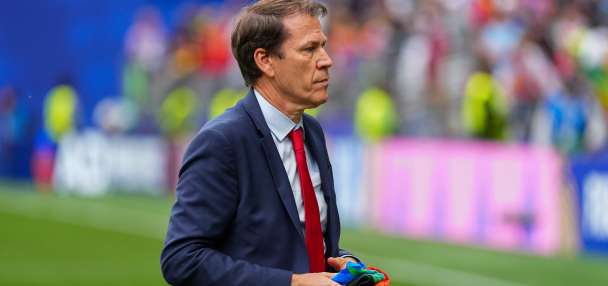 Belgium coach Garcia says he was not criticizing African teams with World Cup comments