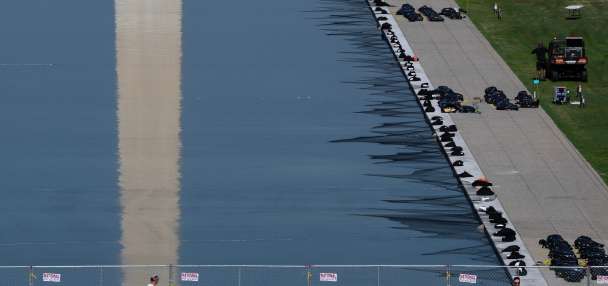 Trump's administration won't seek new bids to repair the Lincoln Memorial Reflecting Pool