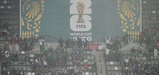 Mexico-England World Cup round of 16 match delayed by 1 hour because of thunderstorm