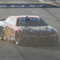 Briscoe holds off Bell in NASCAR's return to Chicagoland Speedway