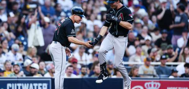 Kepler homers and drives in 4 runs to lead Diamondbacks to an 8-0 win over Padres
