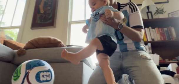 Three generations of women keep family tradition and a poem for Lionel Messi alive