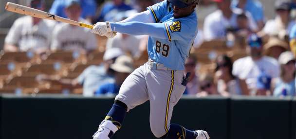 Brewers call up outfield prospect Luis Lara before DH vs. Cardinals, send Blake Perkins to minors