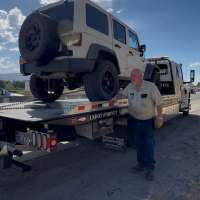Tow truck driver narrowly escapes serious injury in I-15 hit-and-run