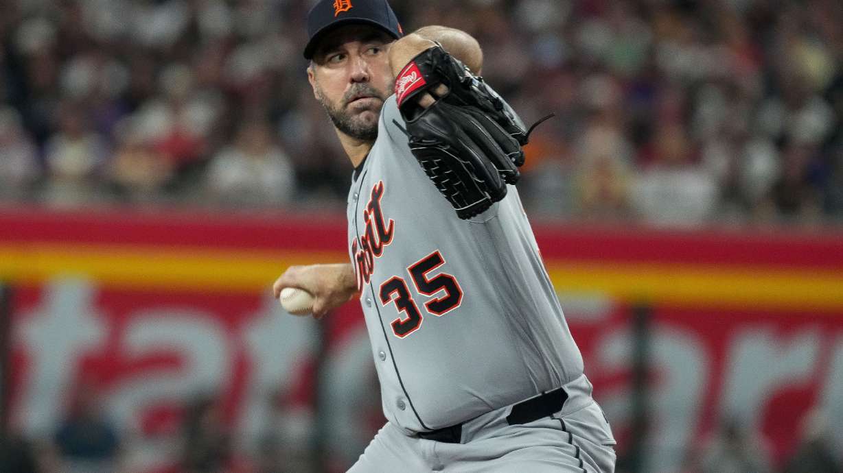 FILE - Detroit Tigers pitcher Justin Verlander works against the Arizona Diamondbacks during the first inning of an opening-day baseball game Monday, March 30, 2026, in Phoenix.