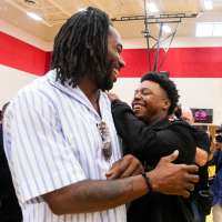 Raptors and Clippers put trade for Kawhi Leonard on hold, pending end of NBA investigation