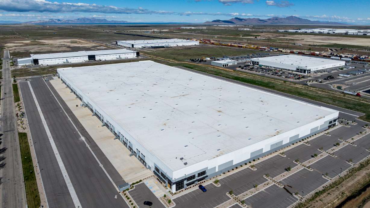 A warehouse purchased by the Department of Homeland Security as a potential ICE facility in Salt Lake City on April 14. The city's planning commission voted Wednesday to ban private jails in the city, with the proposed facility in mind.
