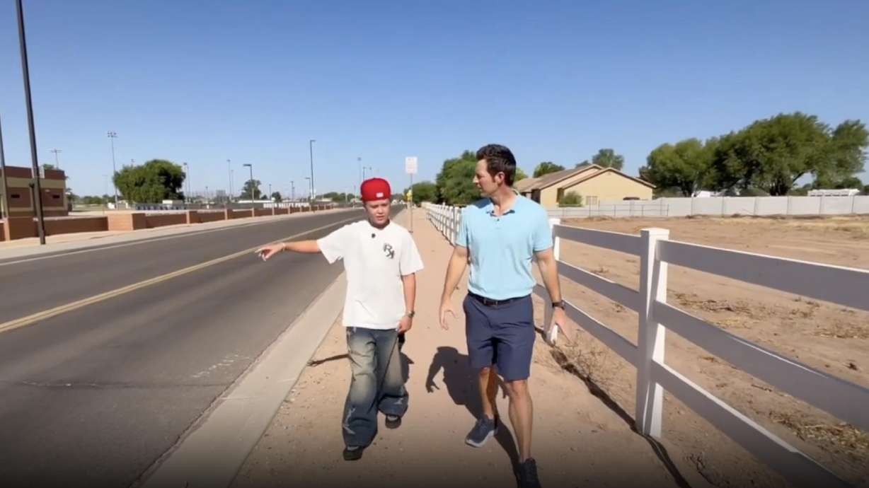 A 14-year-old Gilbert boy is being recognized by the Gilbert Fire Department and the Air National Guard after he stopped to help an elderly woman with dementia who had wandered miles from home in extreme heat.