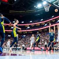 WNBA regular-season record crowd of 20,996 watches Wings beat Tempo in Montreal