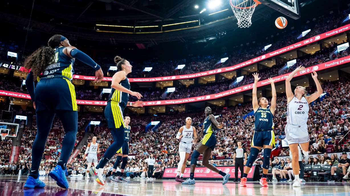 Toronto Tempo's Laura Juskaite (2 ) shoots on the Dallas Wings during first half of a WNBA basketball game, in Montreal on Friday, July 10, 2026.