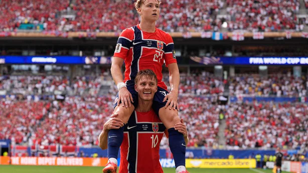 Andreas Schjelderup (21) celebrates scoring their first goal the World Cup quarterfinal soccer match between Norway and England in Miami Gardens, Fla., Saturday, July 11, 2026.