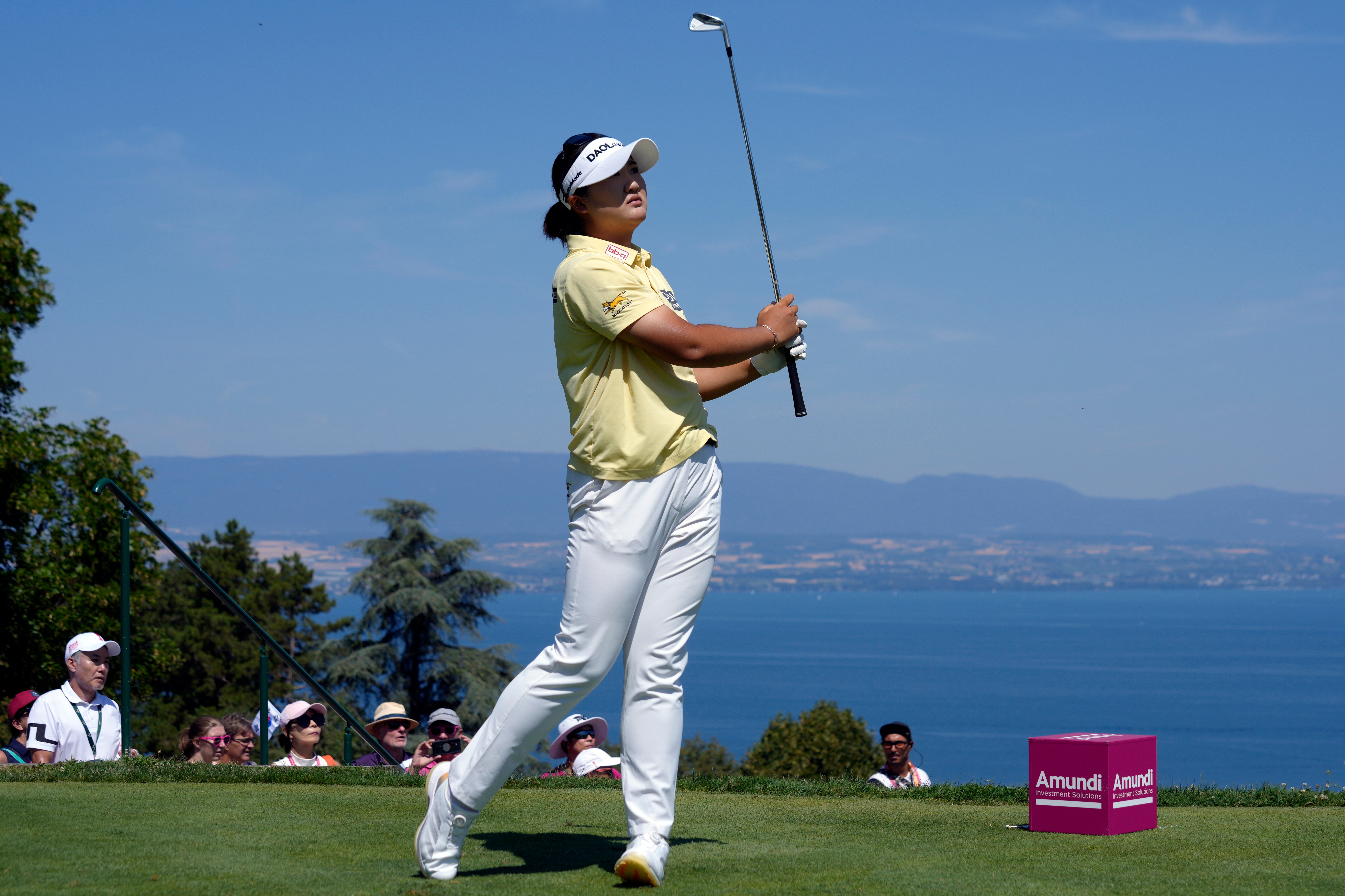 Haeran Ryu beats Brooke Henderson in playoff to win Evian Championship for 2nd straight major title