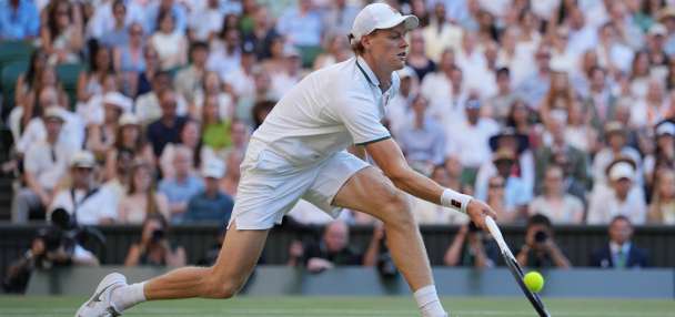Jannik Sinner keeps evolving his game. Just like Federer, Nadal and Djokovic before him